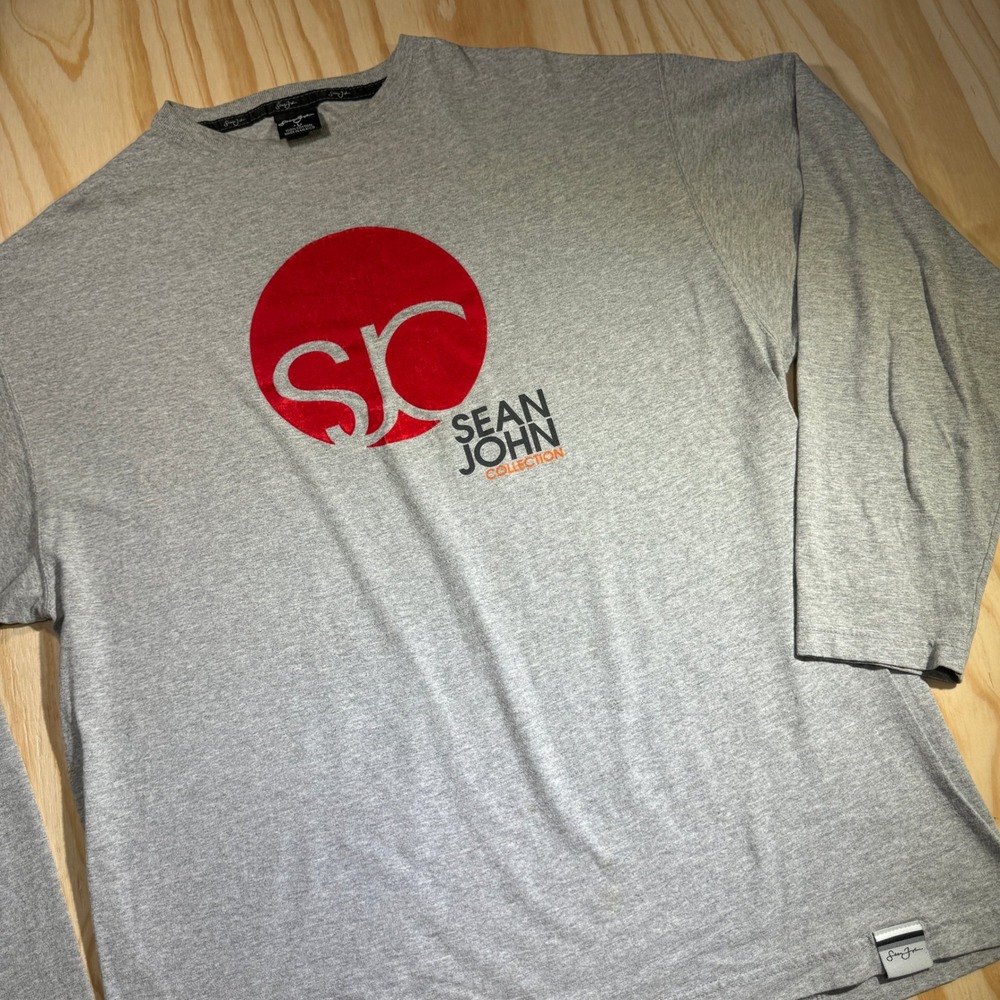Sean John Men's Vintage Long Sleeve Graphic T-Shirt Gray Y2K Crewneck Size L